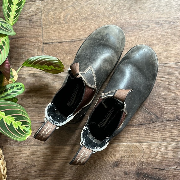 Blundstone boots - Picture 4 of 4